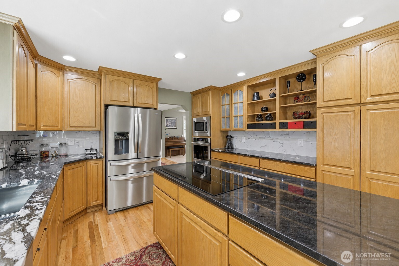 15025 27th Avenue Property Photo 6