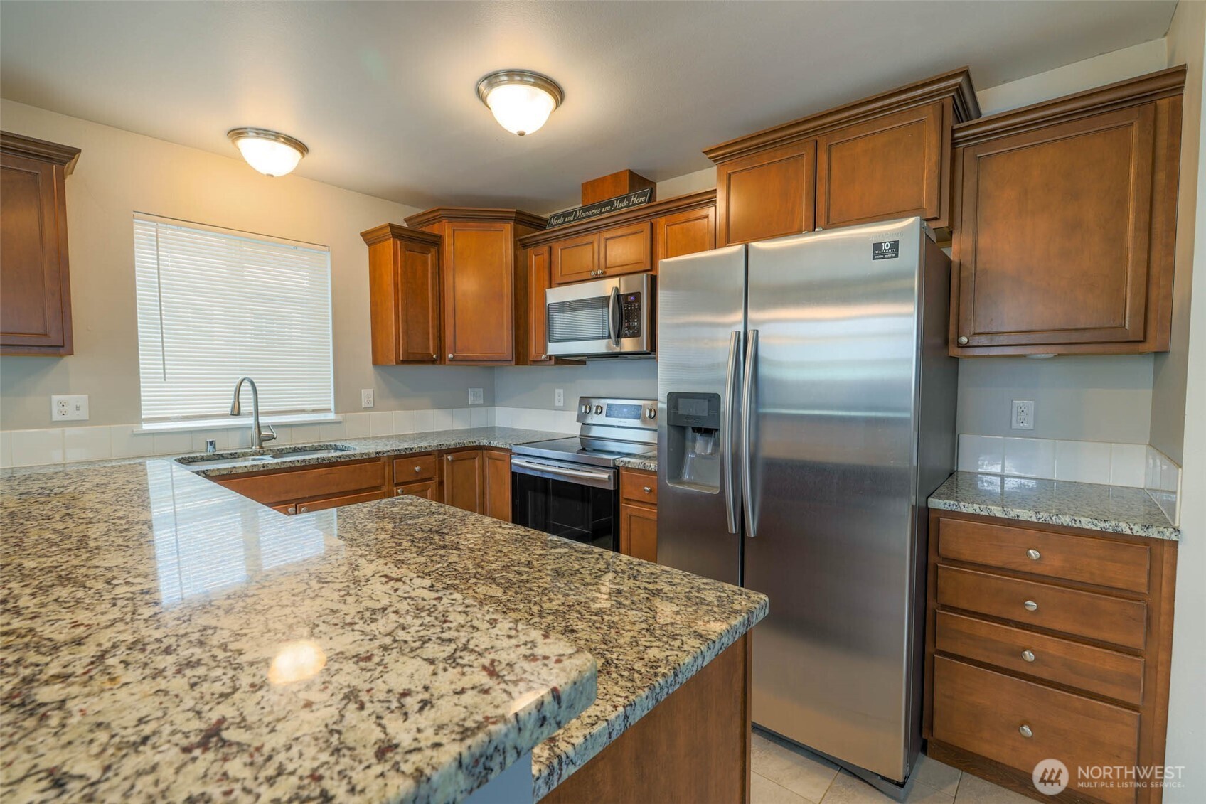 720 Satsop Street Property Photo 12