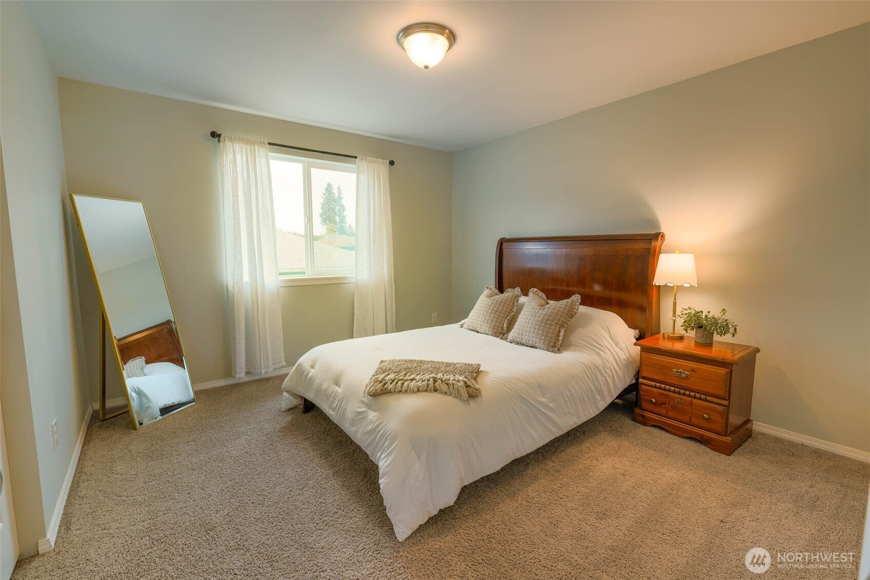 720 Satsop Street Property Photo 15