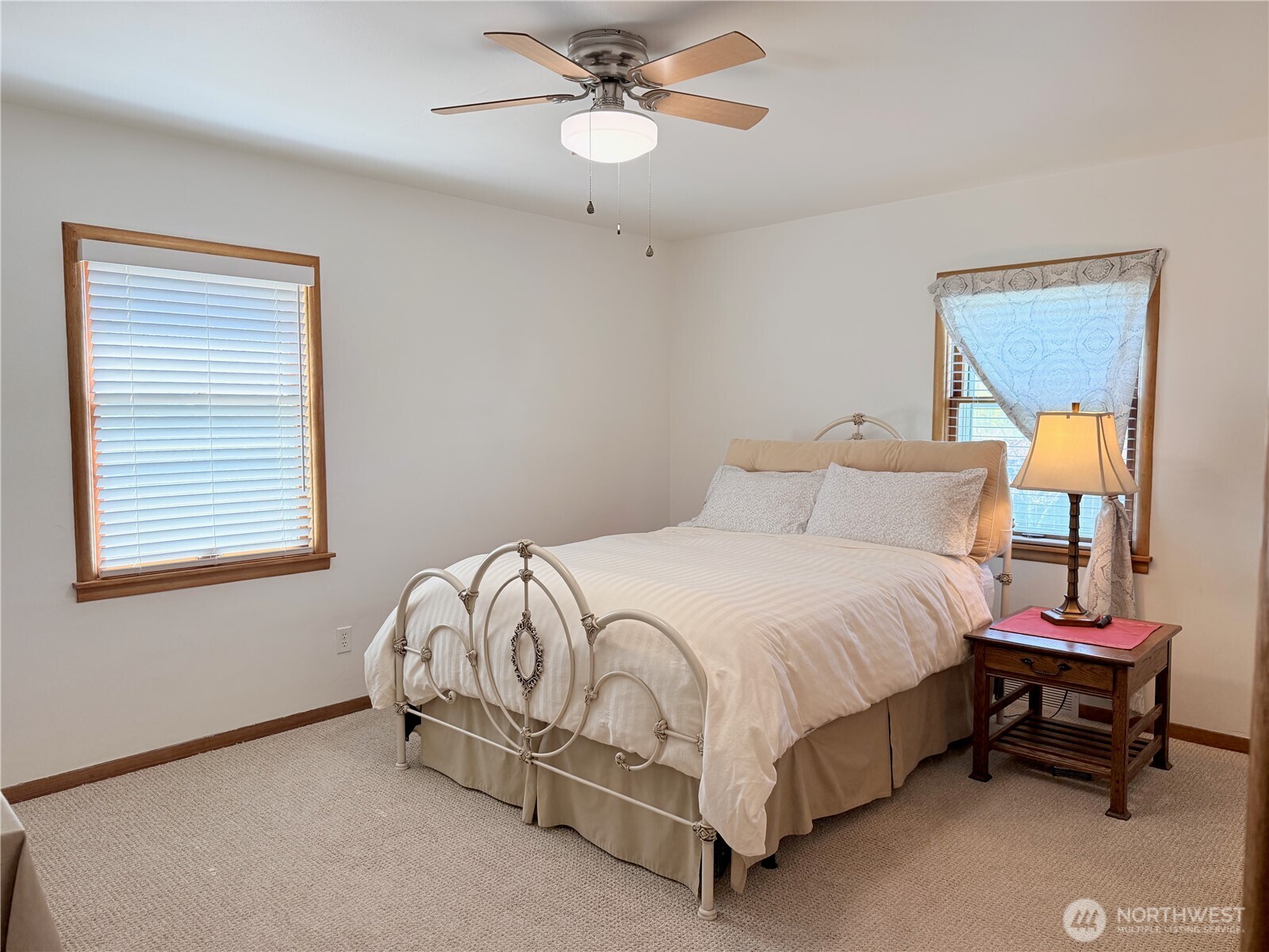 206 S Alder Street Property Photo 8