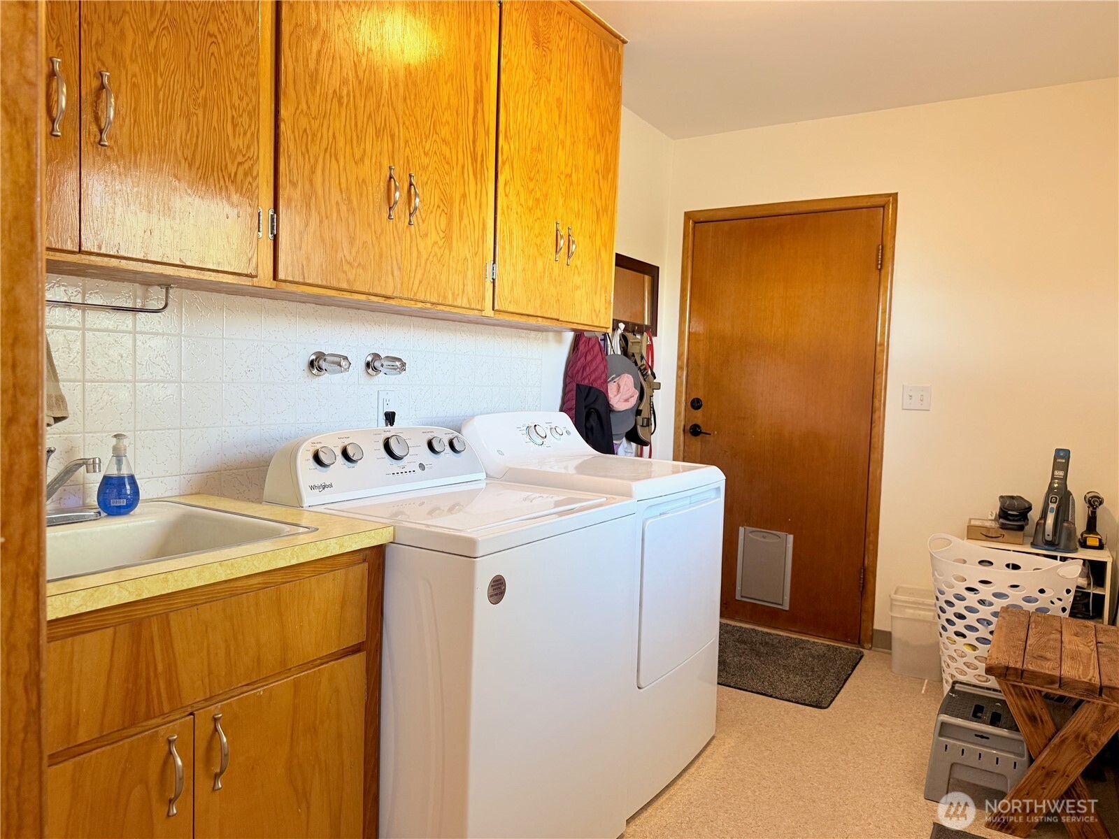 206 S Alder Street Property Photo 17
