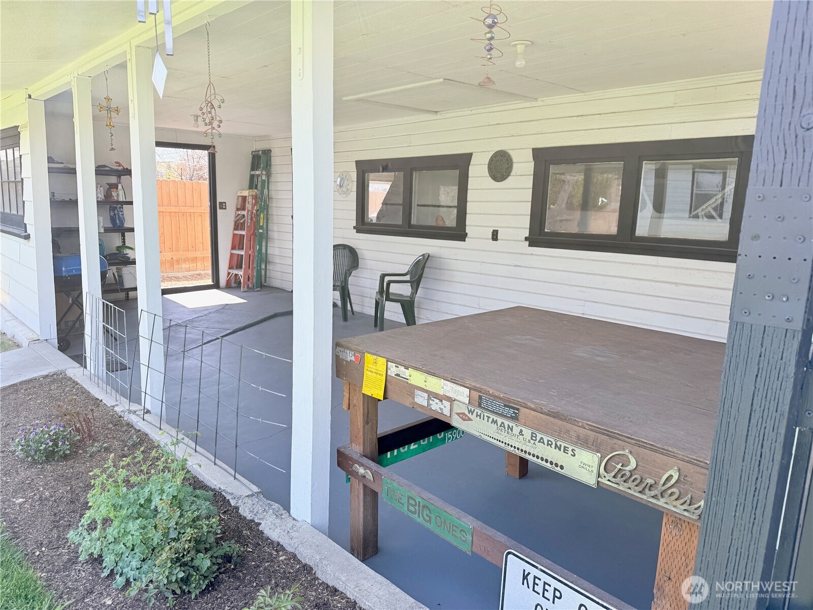 206 S Alder Street Property Photo 28