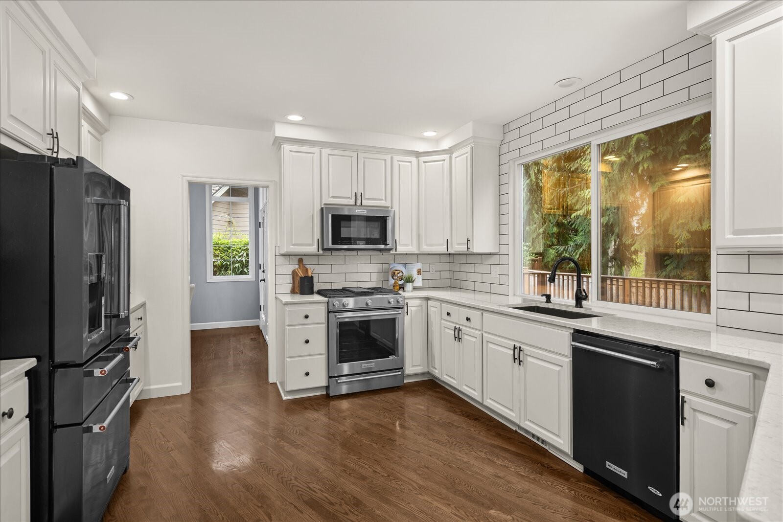1524 166th Place Property Photo 13