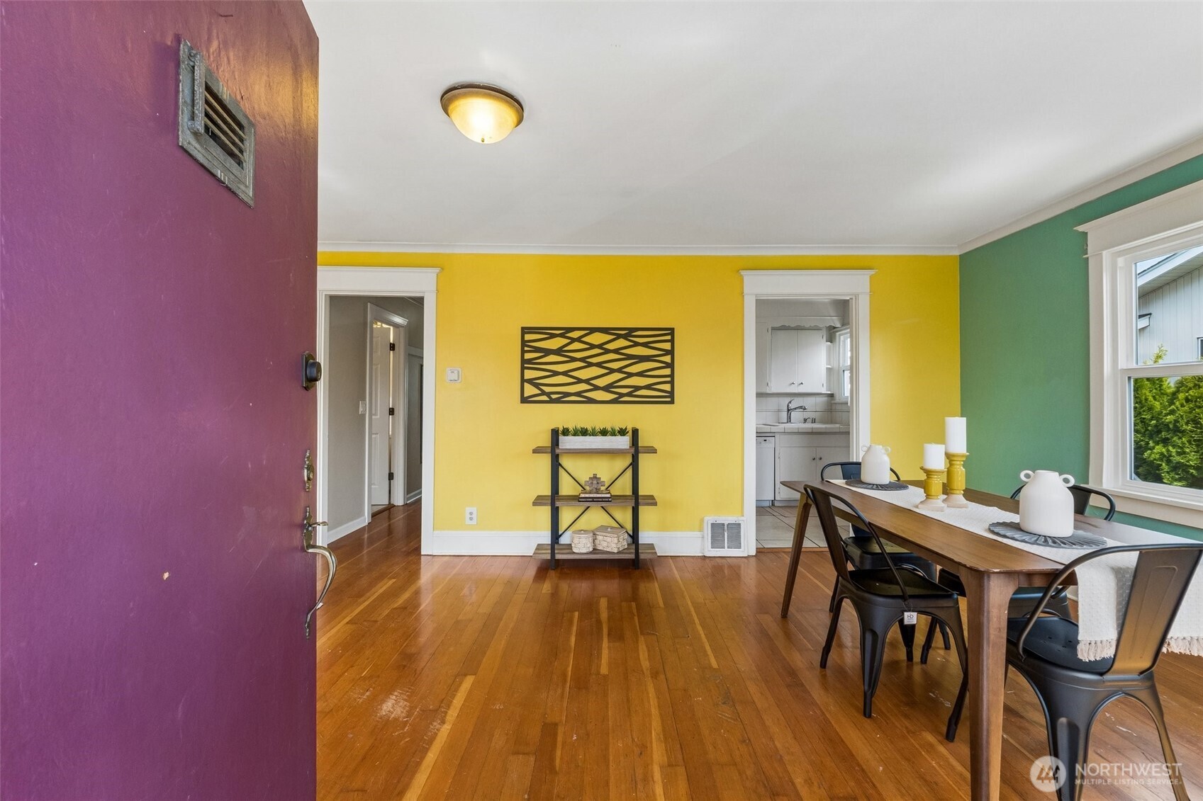 1911 13th Street Property Photo 4