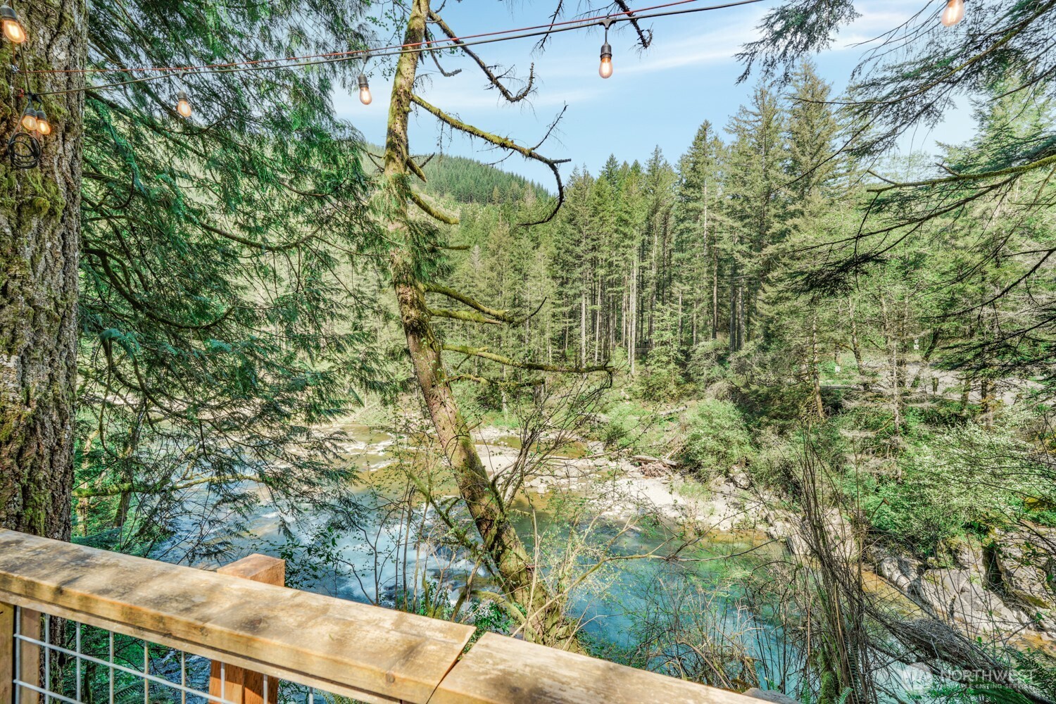 17361 Washougal River Road Property Photo 3