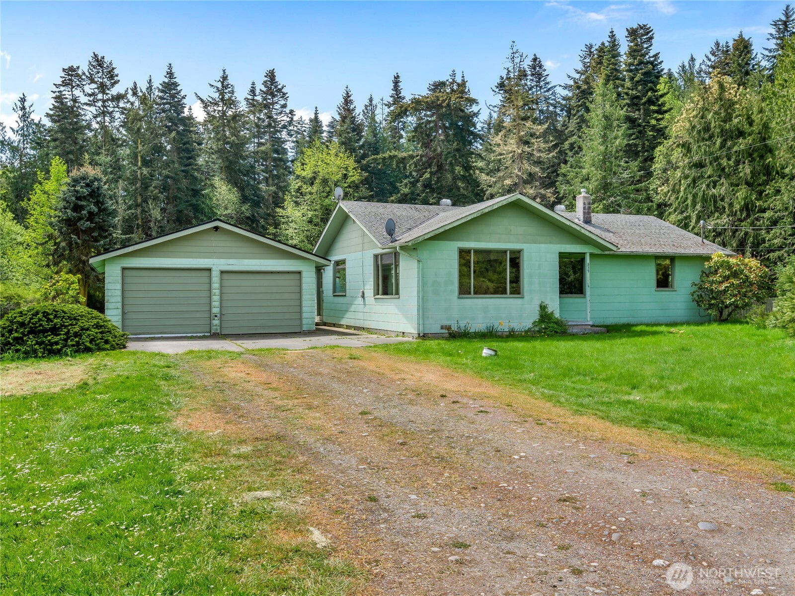 839 49th Street Property Photo 5