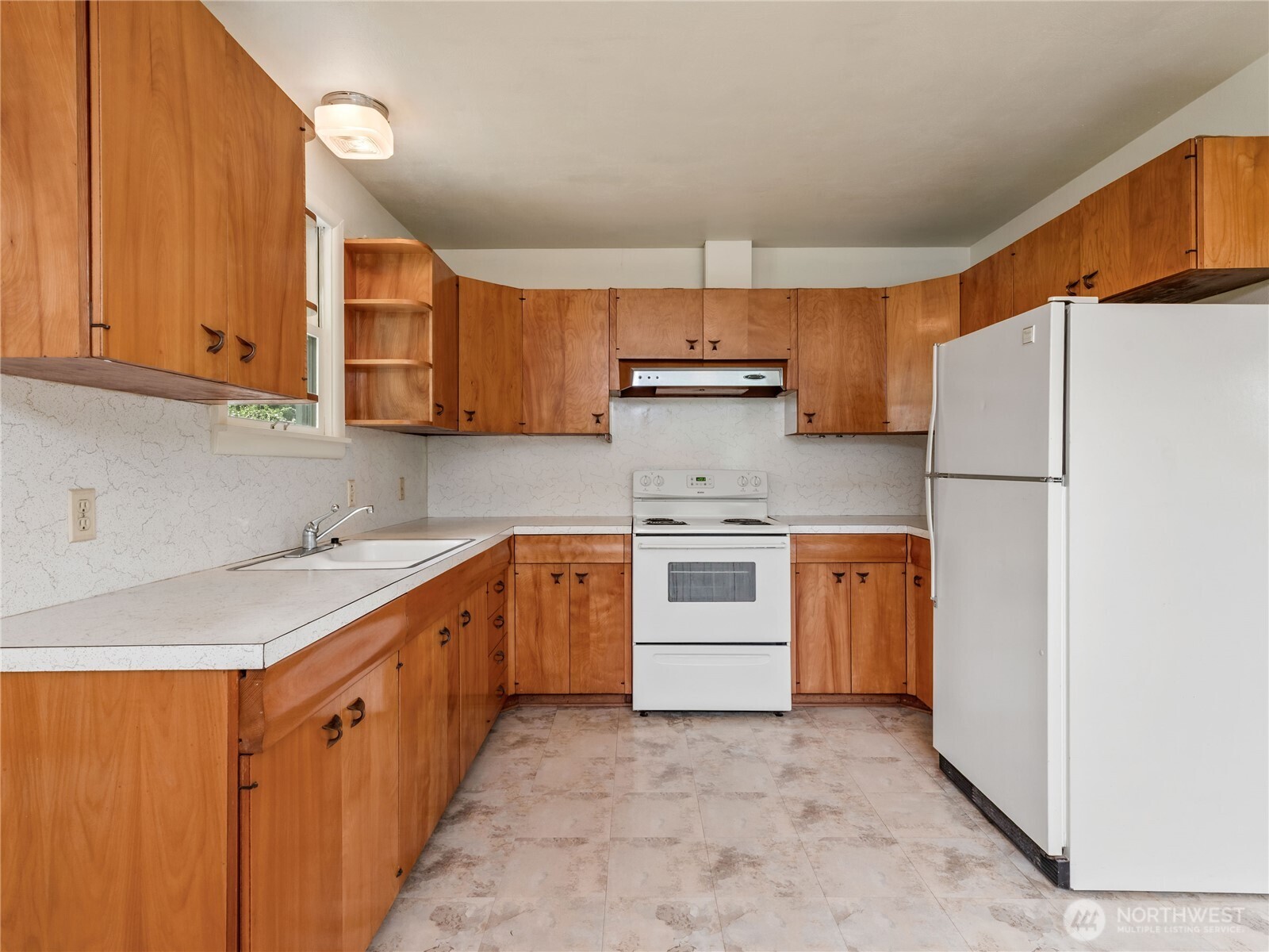 839 49th Street Property Photo 12