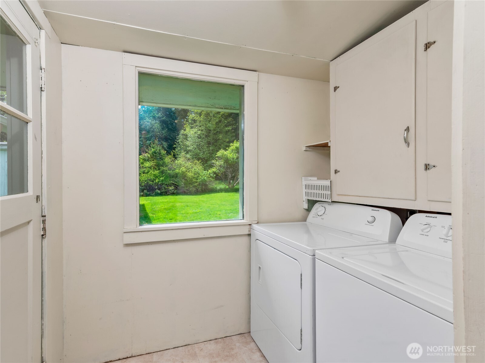 839 49th Street Property Photo 25