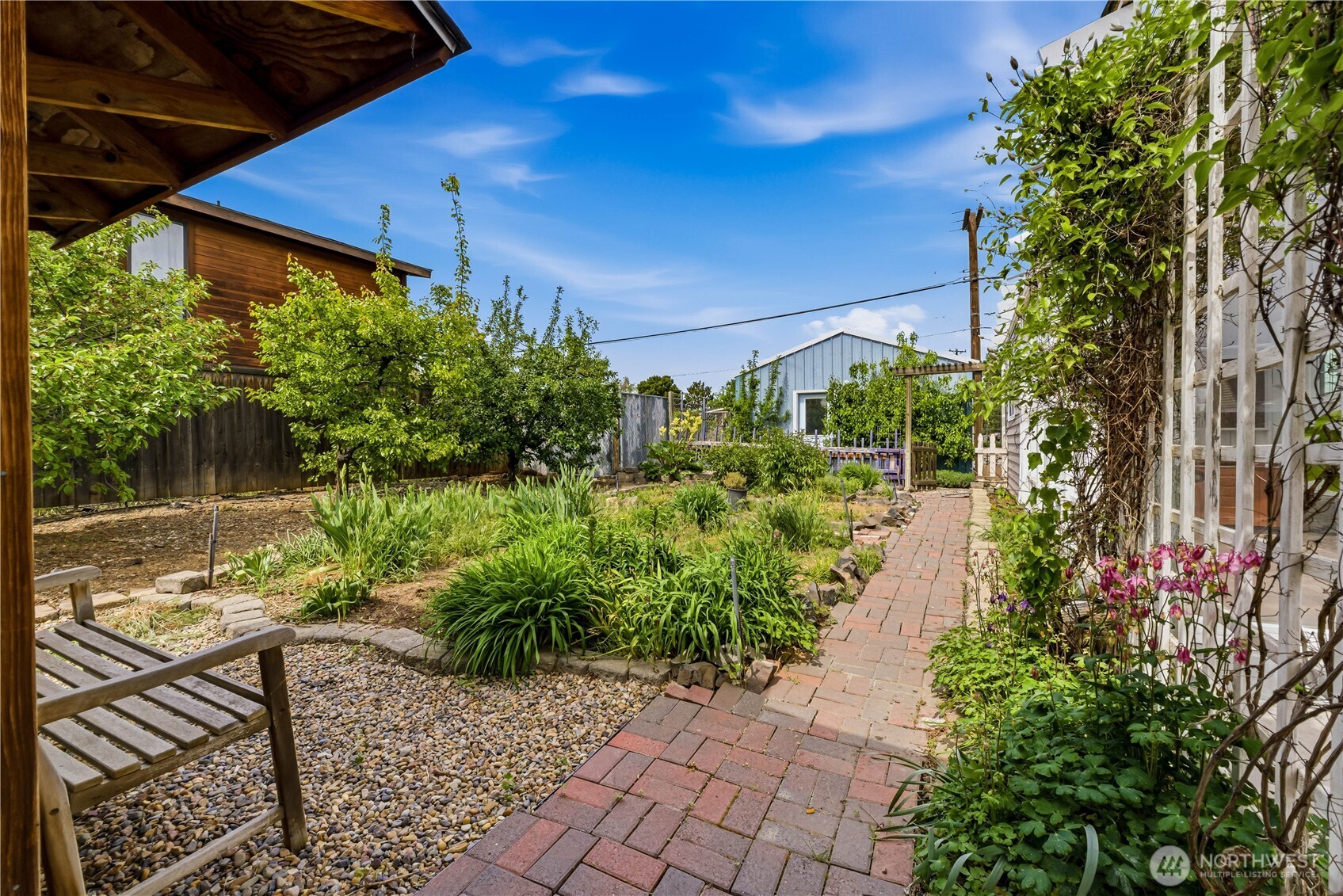 291 C Street Property Photo 11