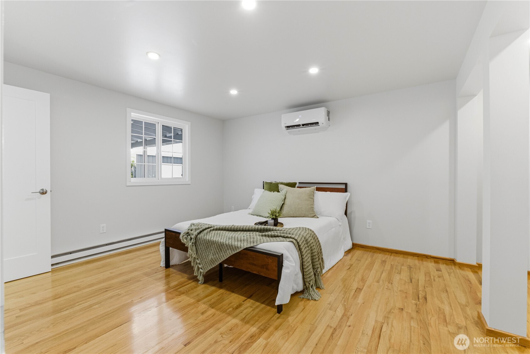 291 C Street Property Photo 16