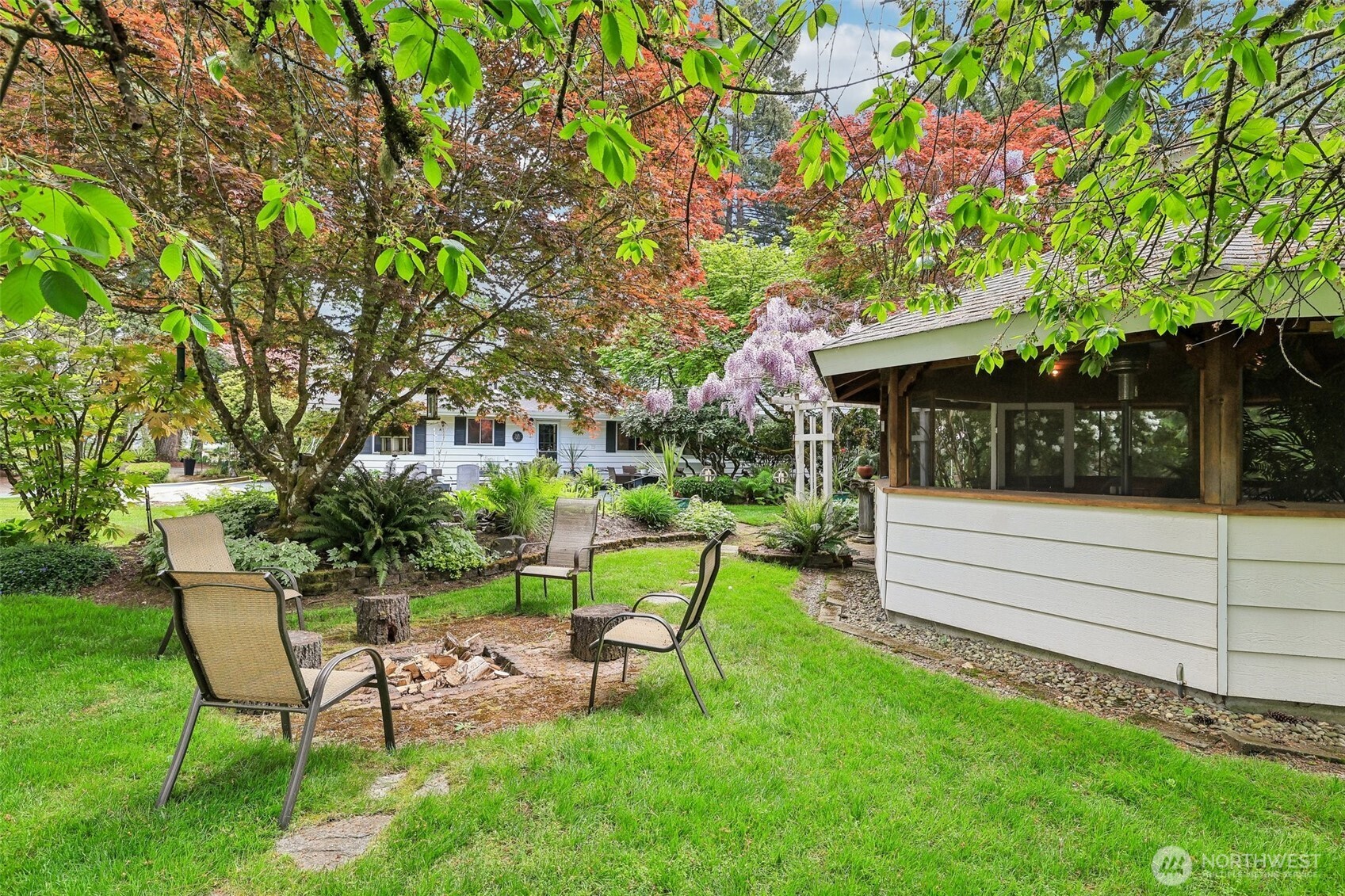 15408 Waller Road Property Photo 31
