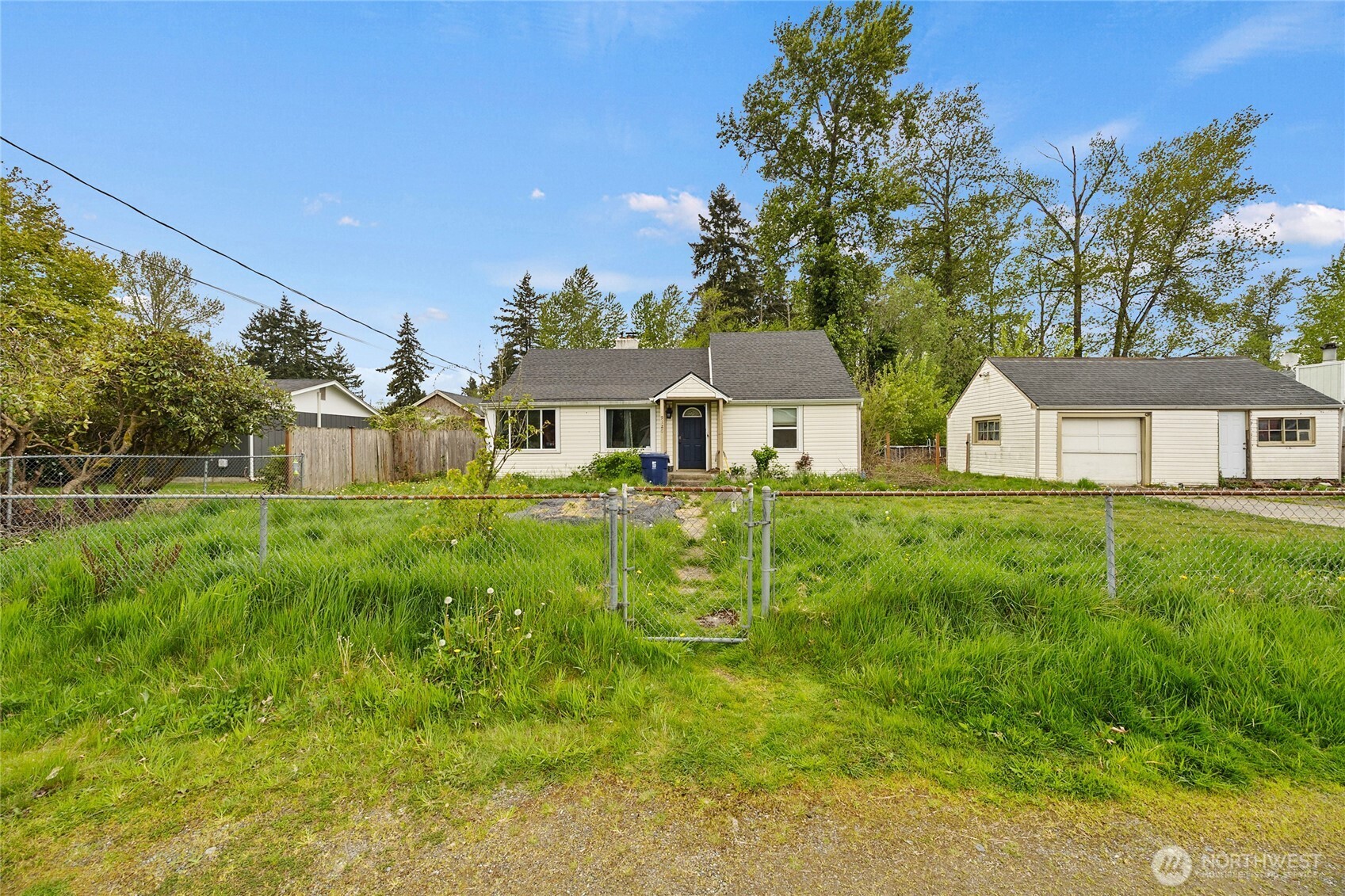 9126 E G Street Property Photo 1