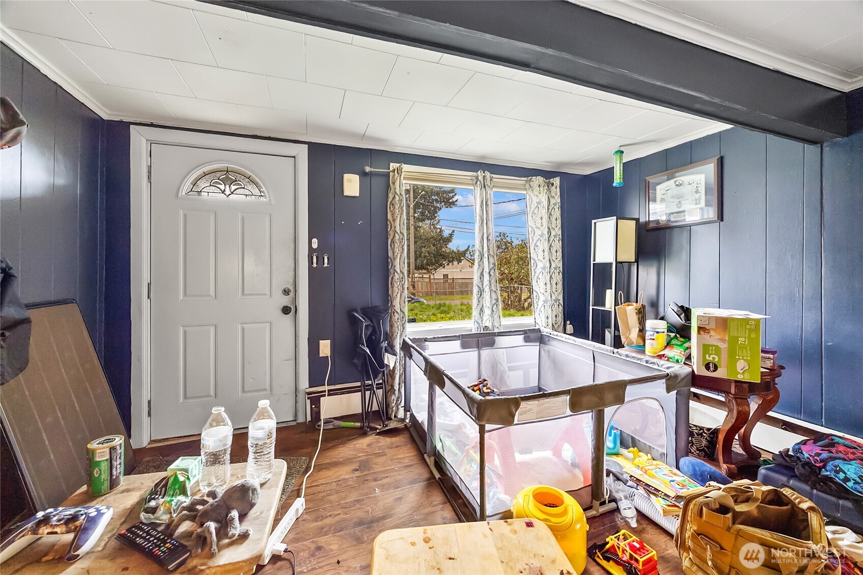 9126 E G Street Property Photo 5