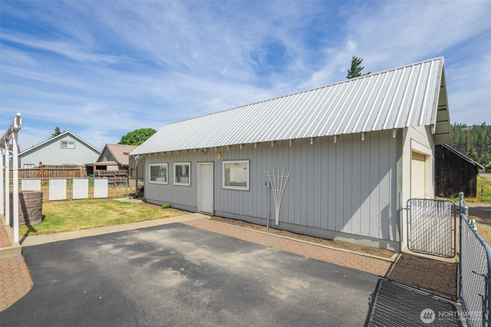 819 1st Street Property Photo 32