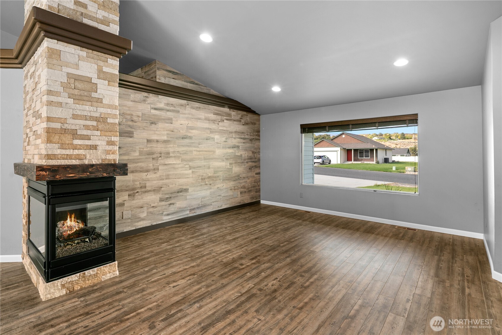 21 Ambrosia Lane Property Photo 7