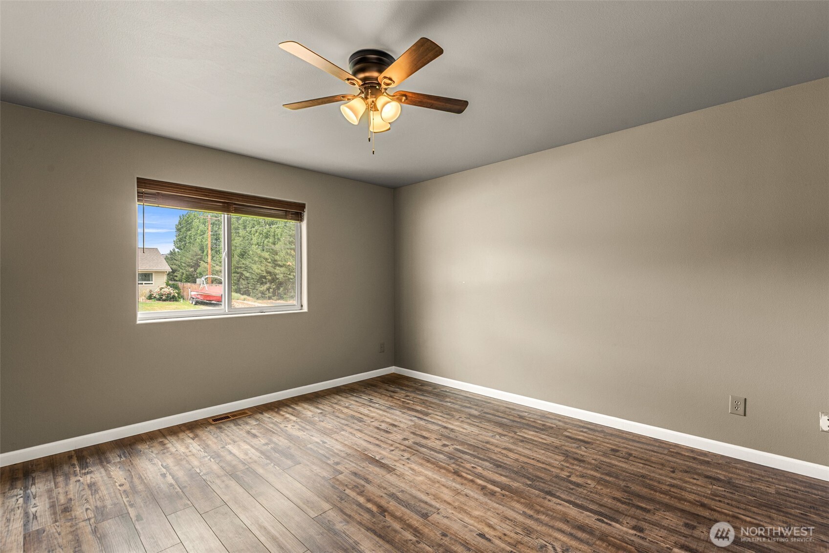 21 Ambrosia Lane Property Photo 20