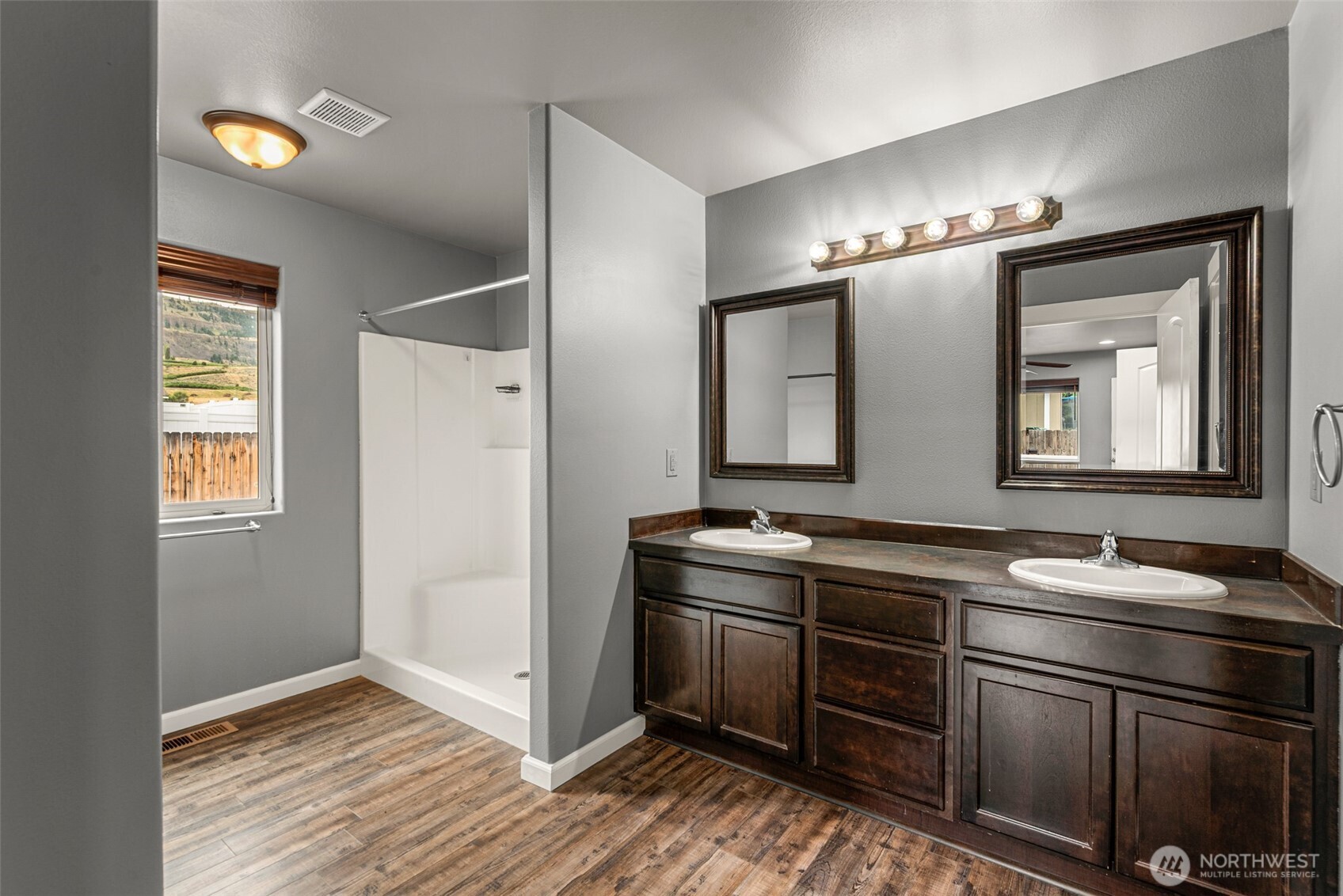 21 Ambrosia Lane Property Photo 26