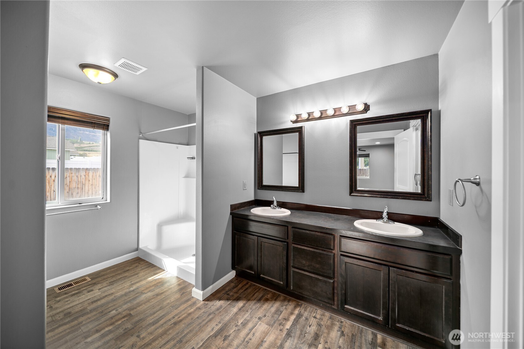 21 Ambrosia Lane Property Photo 27