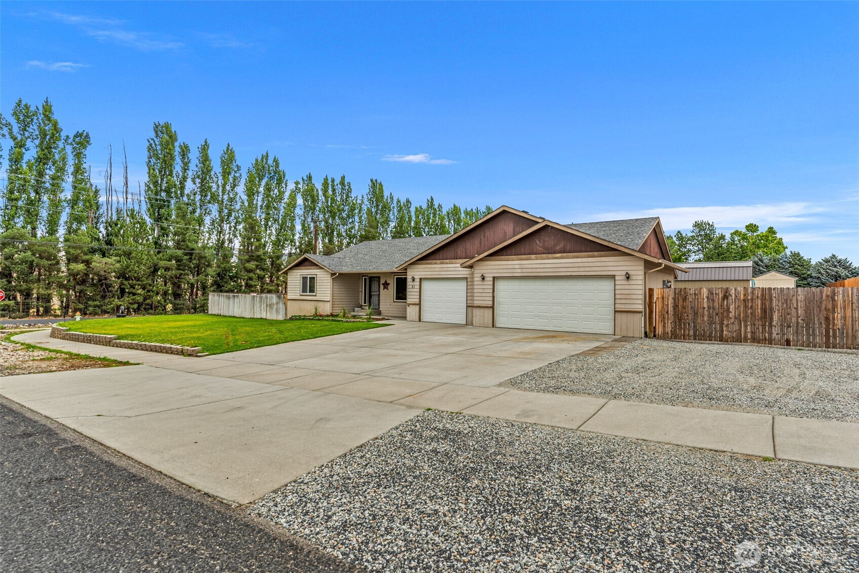 21 Ambrosia Lane Property Photo 40