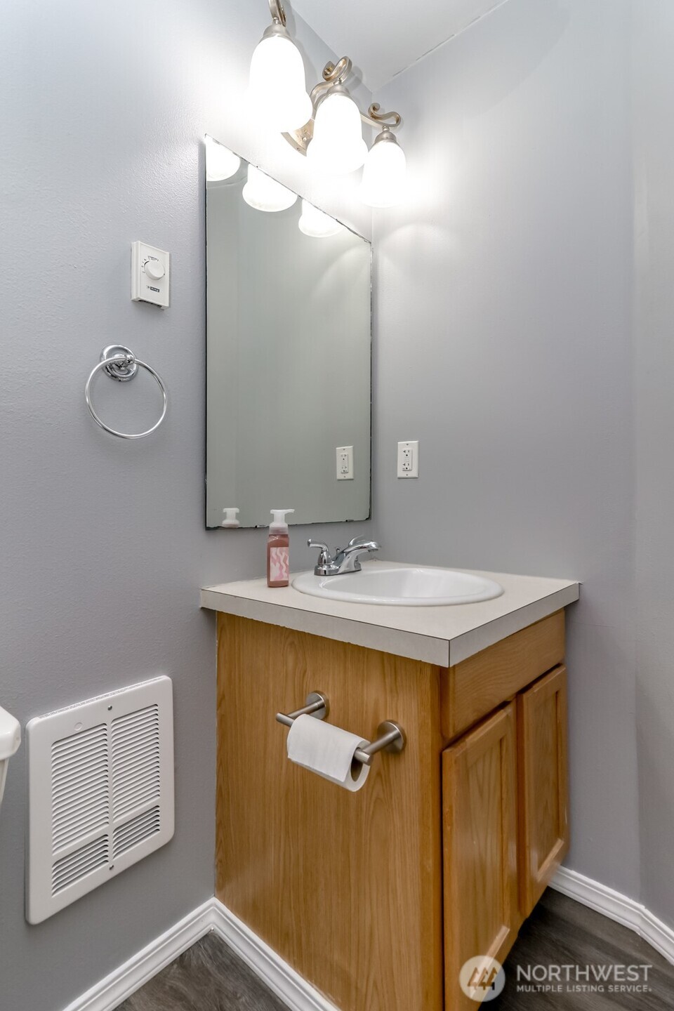 22204 Cedarview Drive Property Photo 9