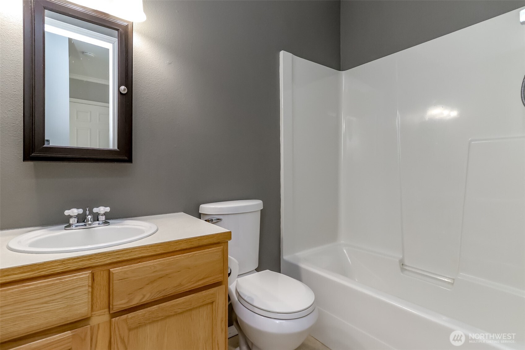 22204 Cedarview Drive Property Photo 16