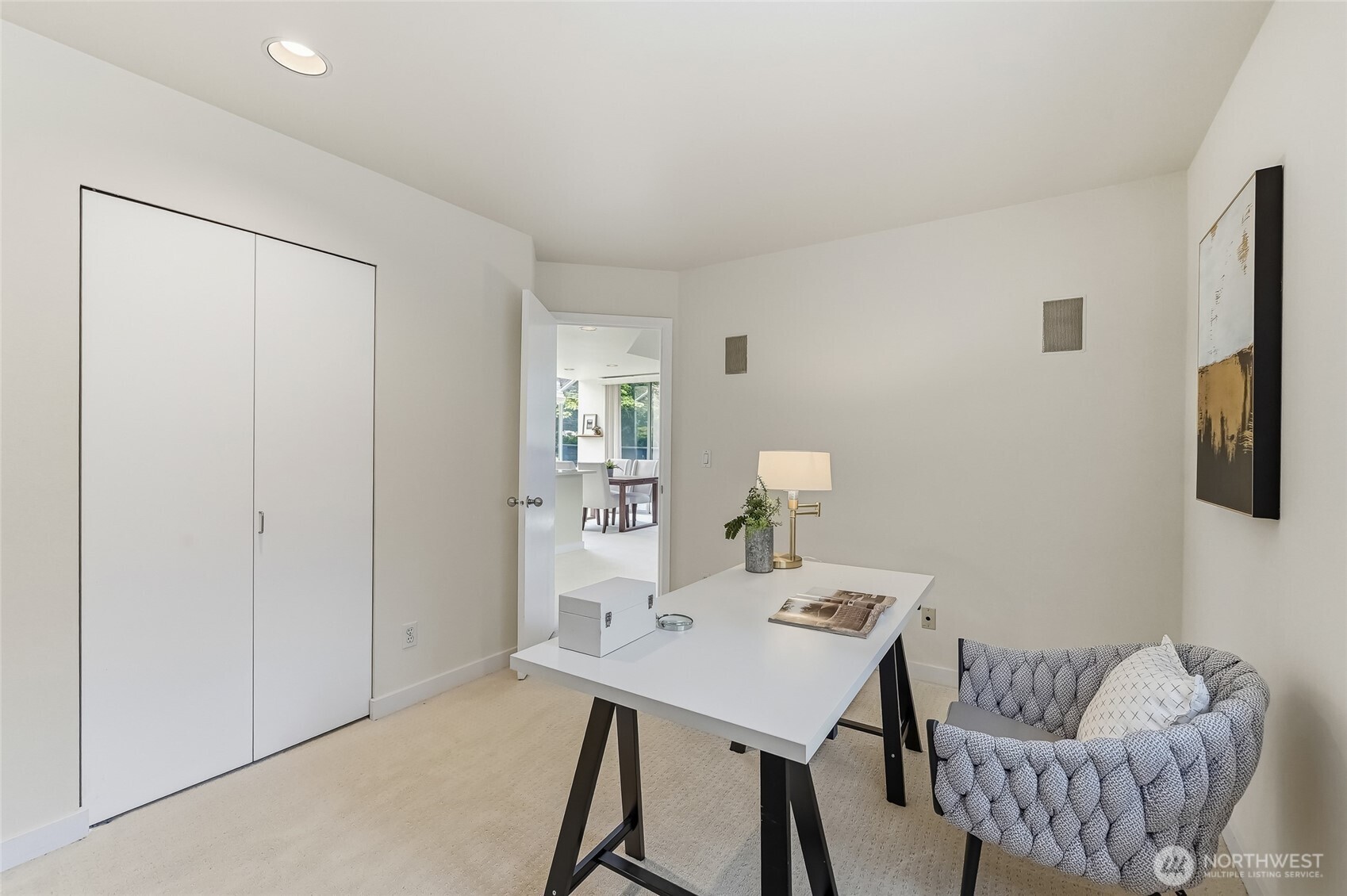613 Bellevue Way Property Photo 11