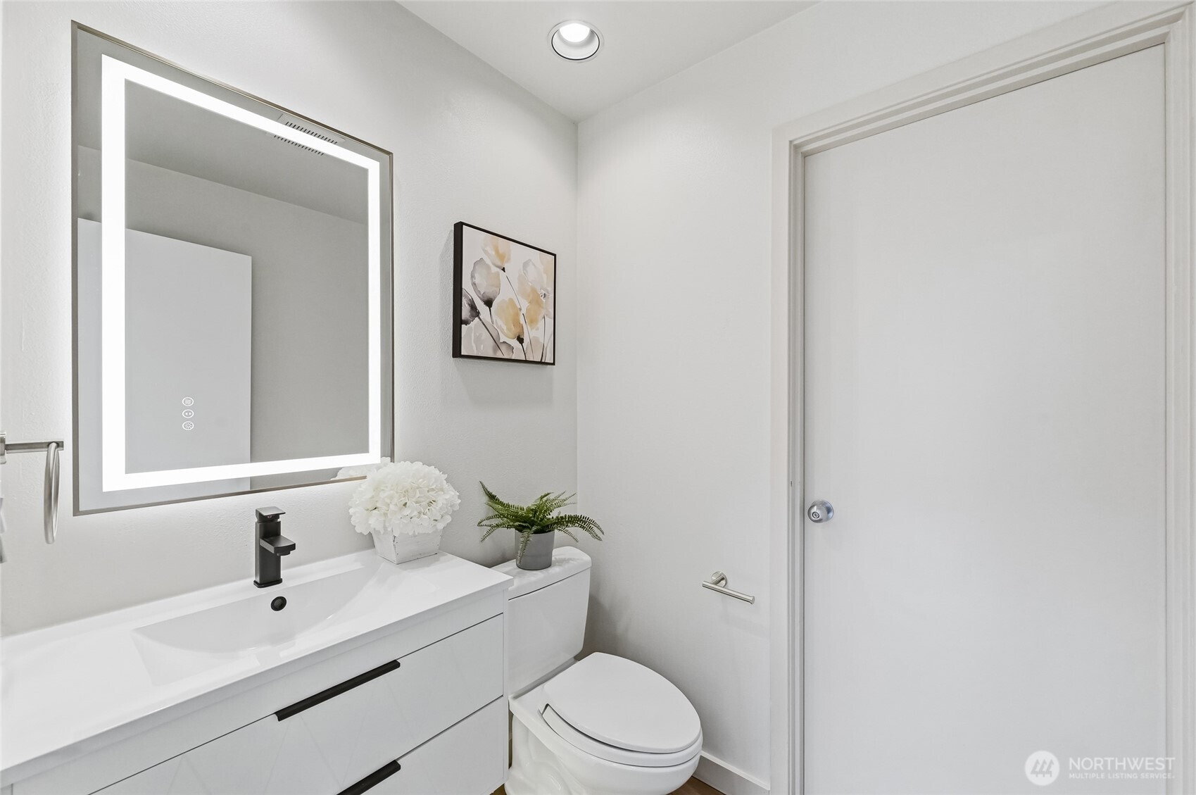 613 Bellevue Way Property Photo 21