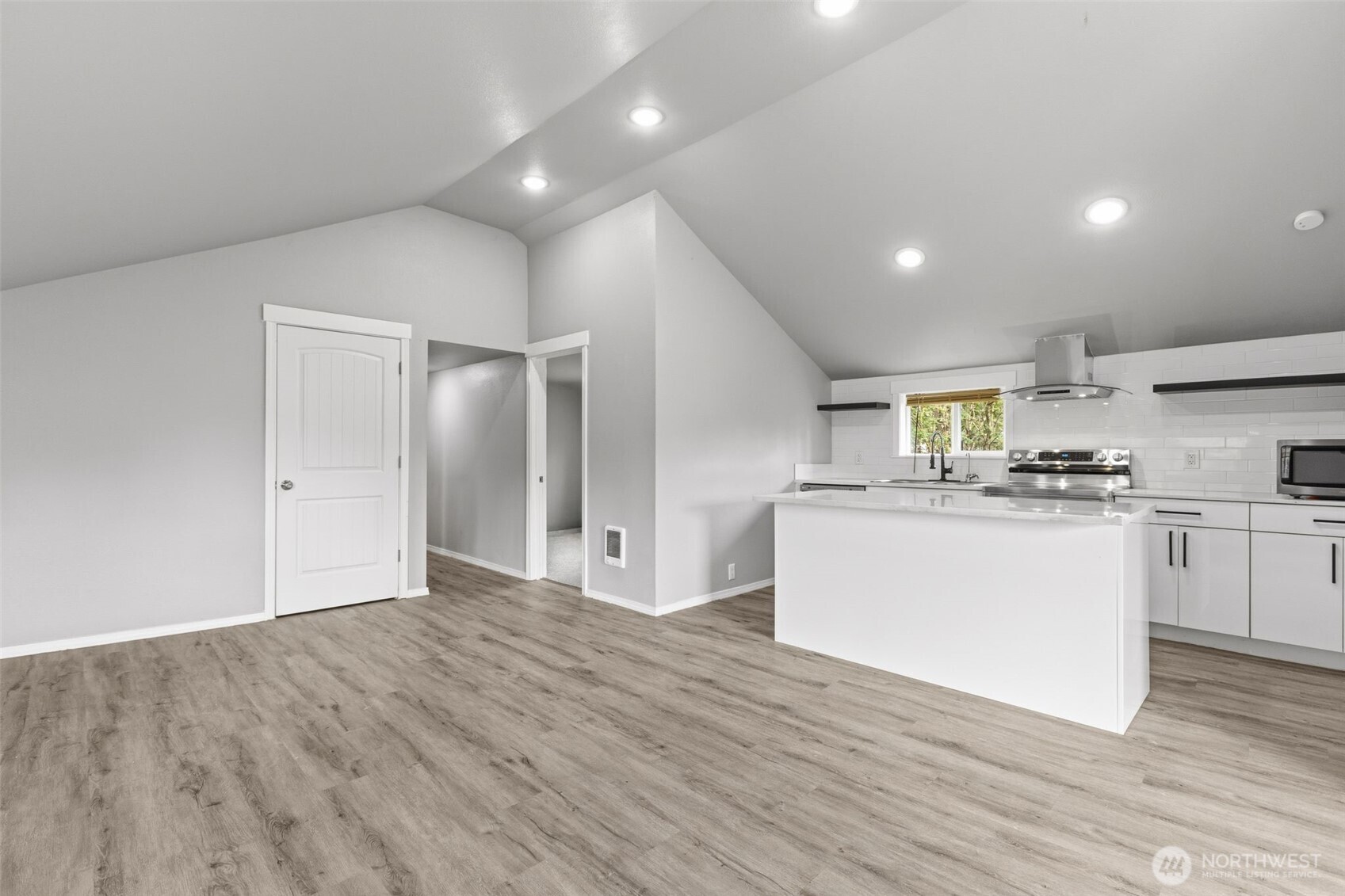 135 171st Street Property Photo 8