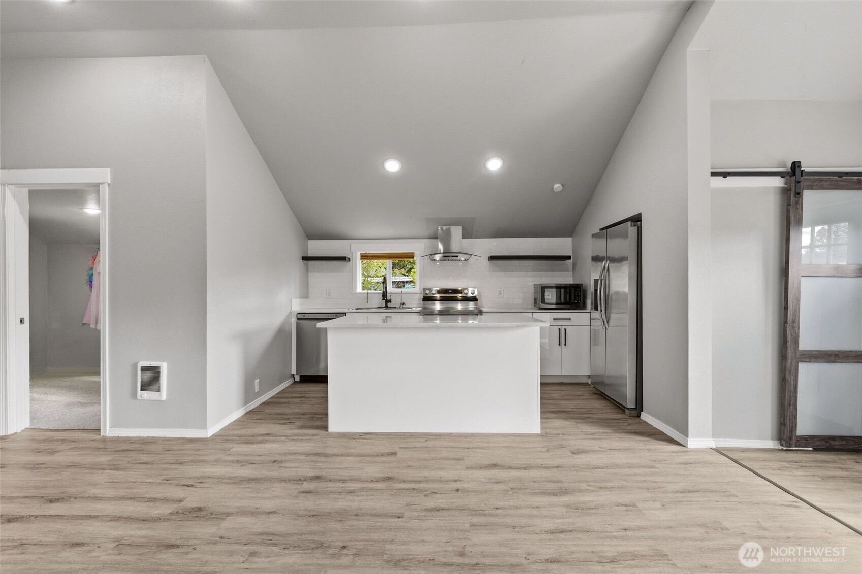 135 171st Street Property Photo 9
