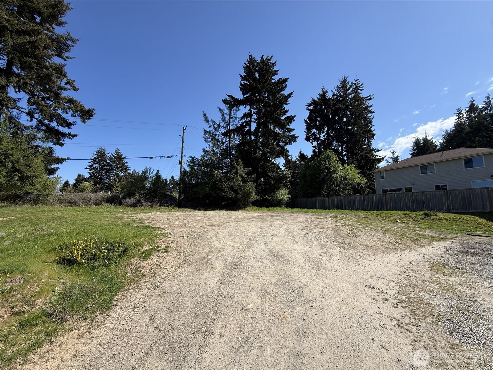 9999 Aurora Court Property Photo 7