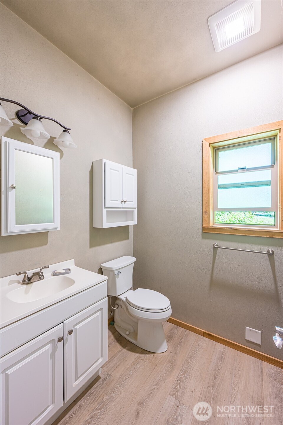 530 Montgomery Lane Property Photo 13