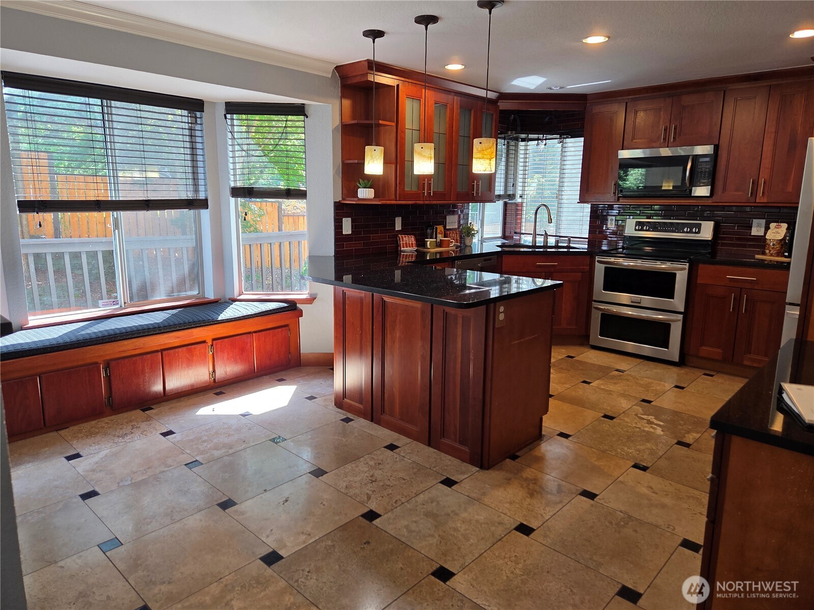 8410 162nd Street Ct Property Photo 10
