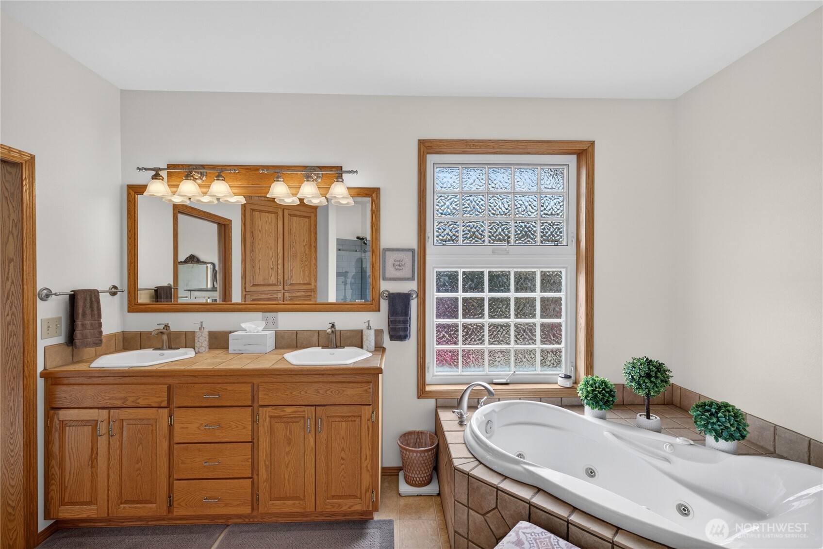 1019 Haddon Road Property Photo 19