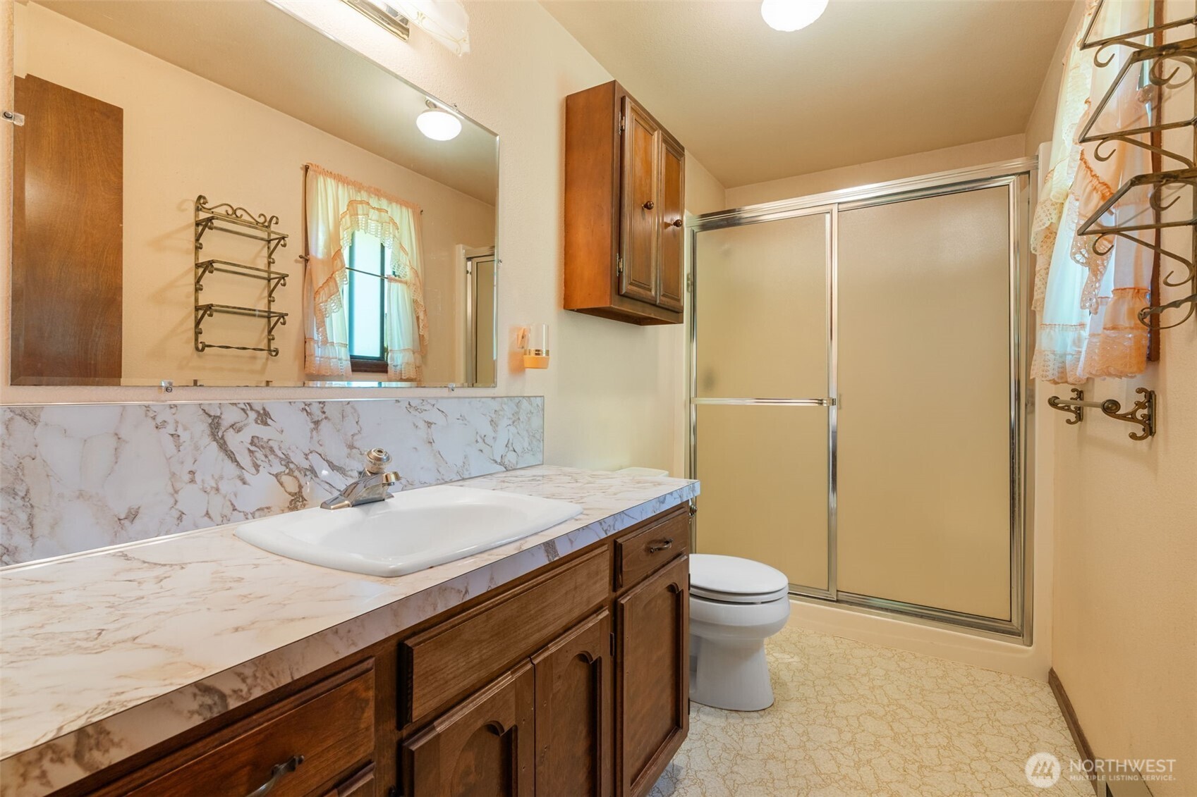 334 Burchett Road Property Photo 22