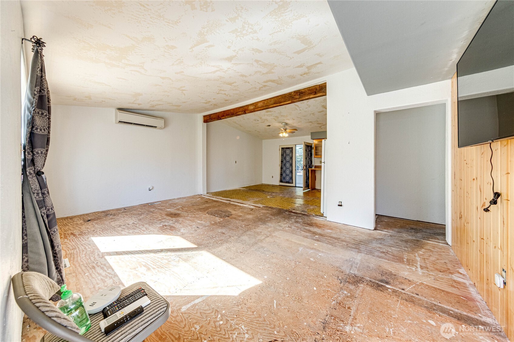 3962 Deer Park Road Property Photo 7