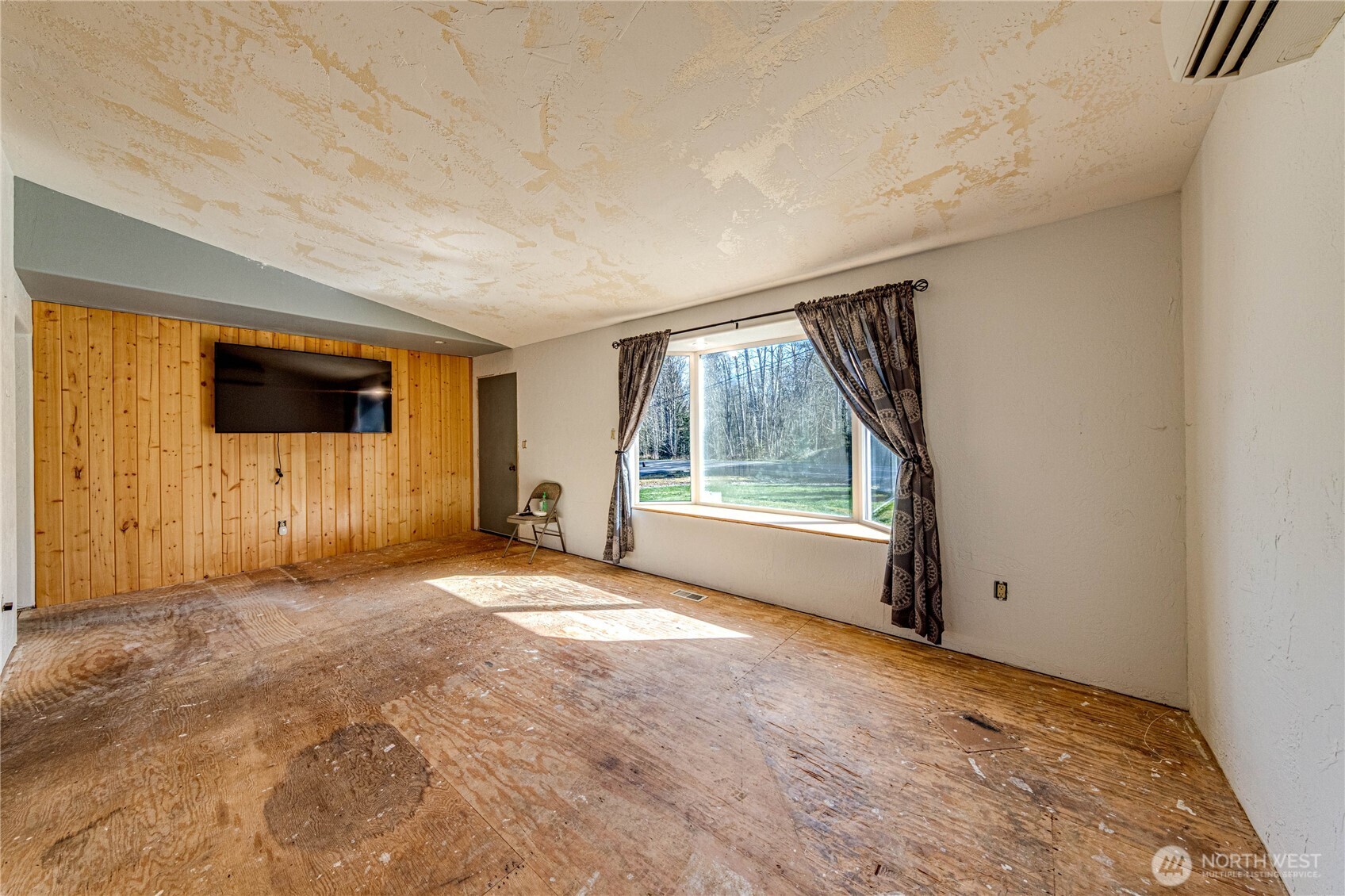 3962 Deer Park Road Property Photo 8