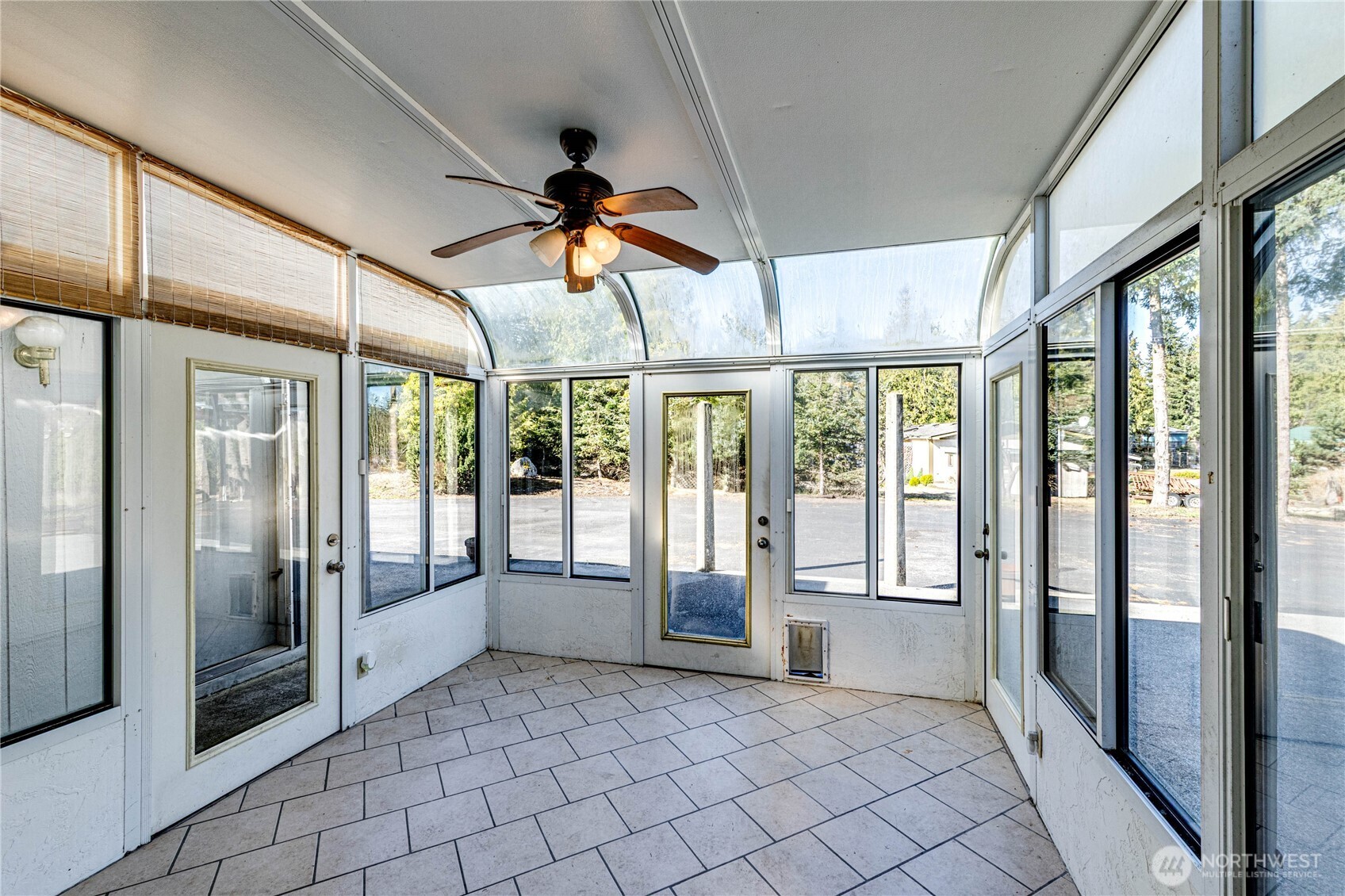 3962 Deer Park Road Property Photo 14
