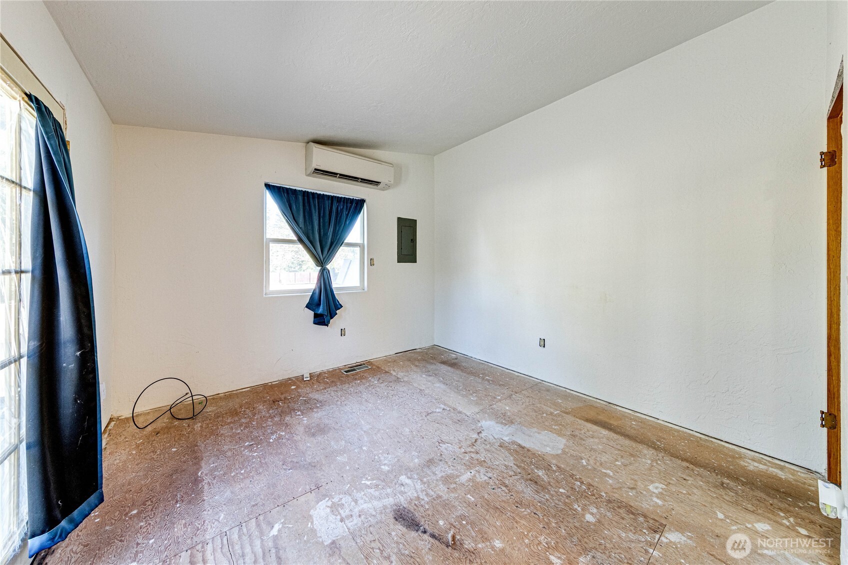 3962 Deer Park Road Property Photo 21