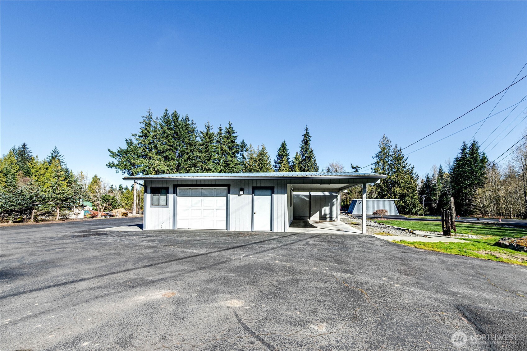 3962 Deer Park Road Property Photo 27
