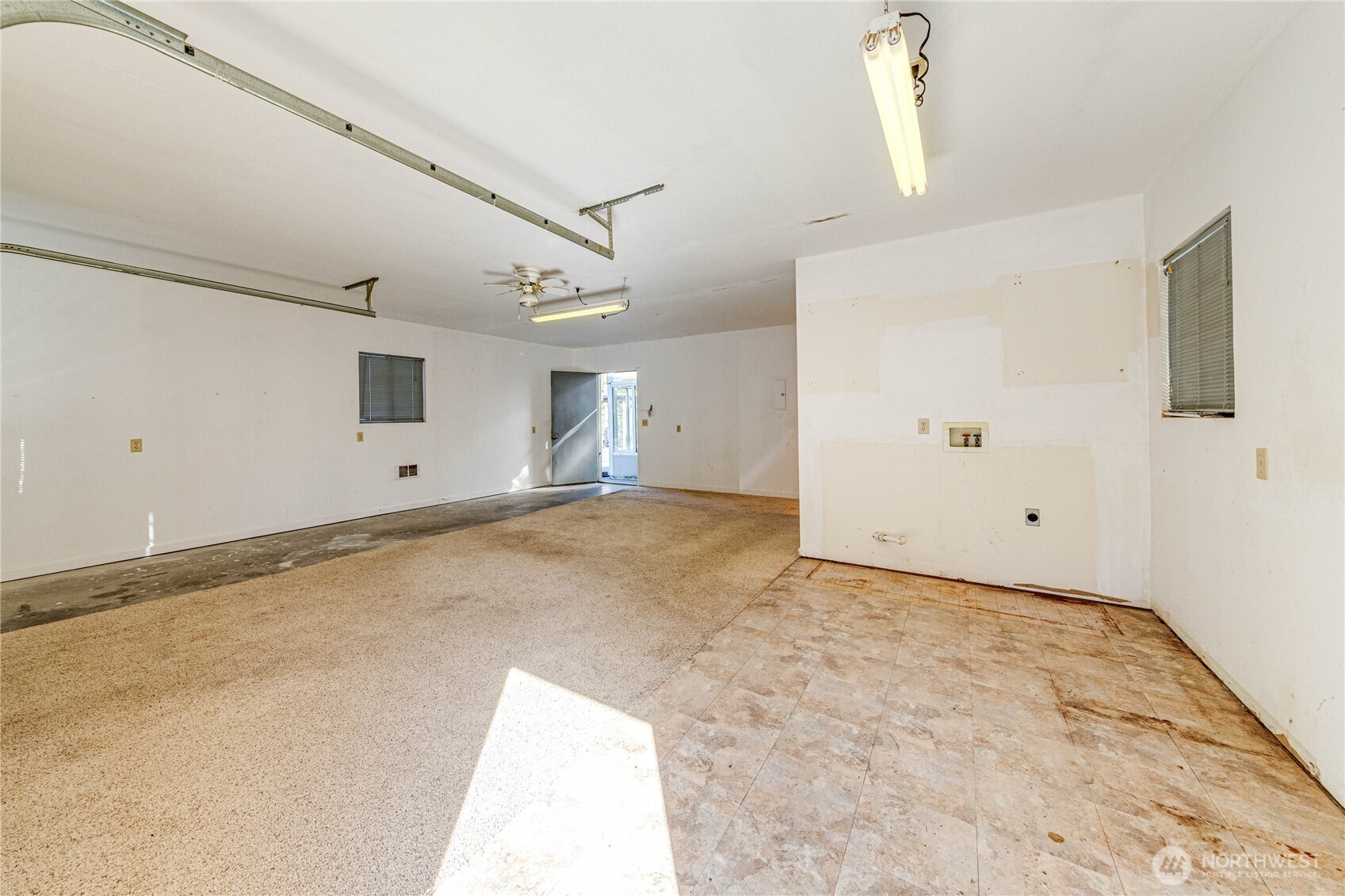 3962 Deer Park Road Property Photo 28