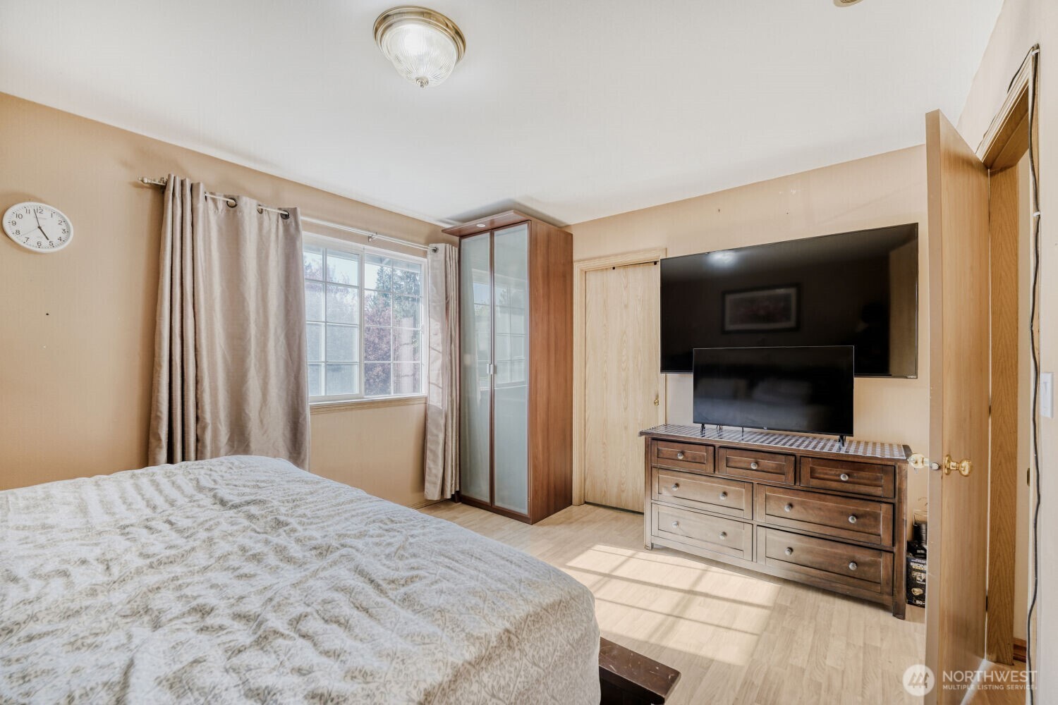 8823 W Mall Drive Property Photo 15