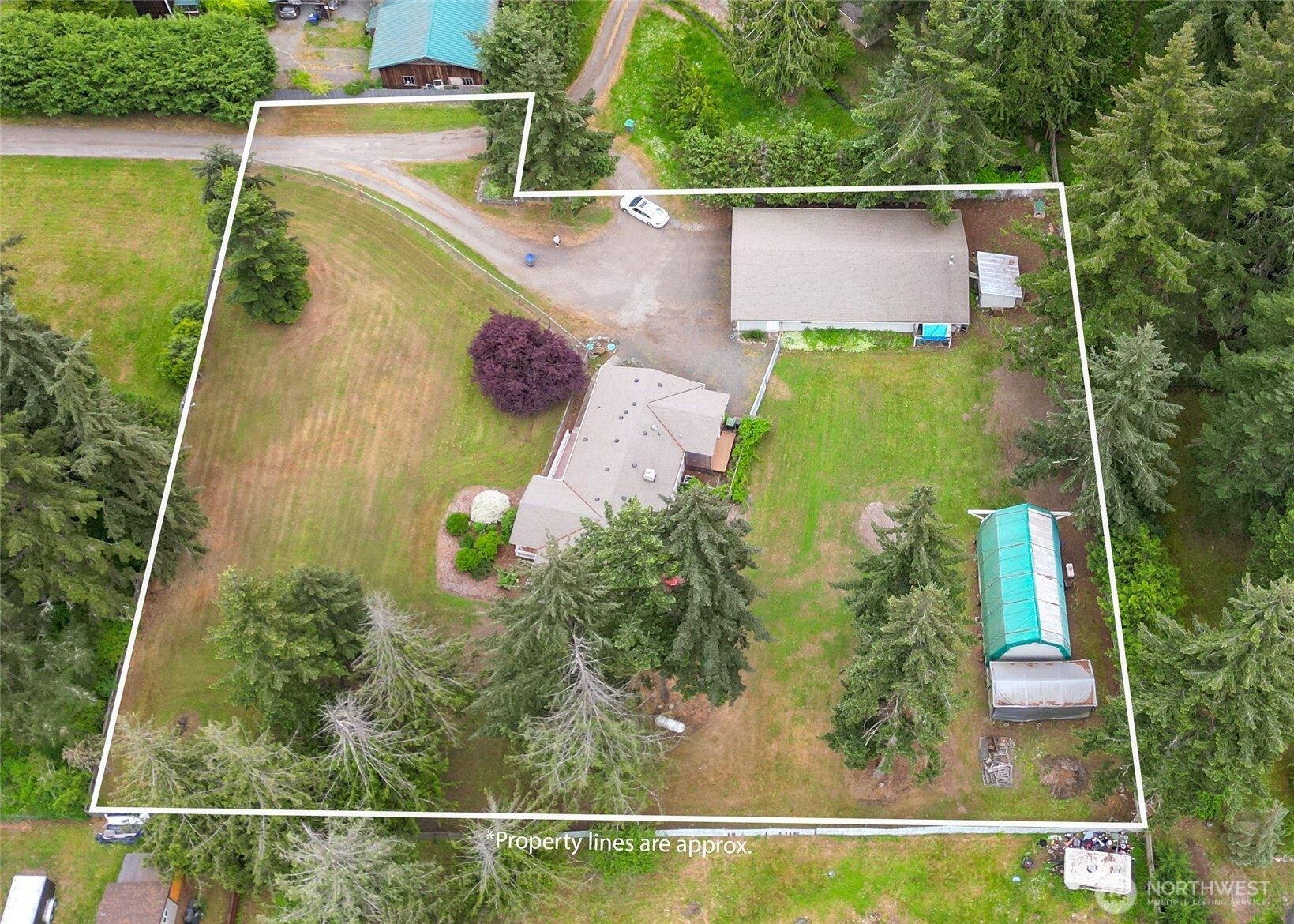 94 Riverdale Ln Property Photo 3
