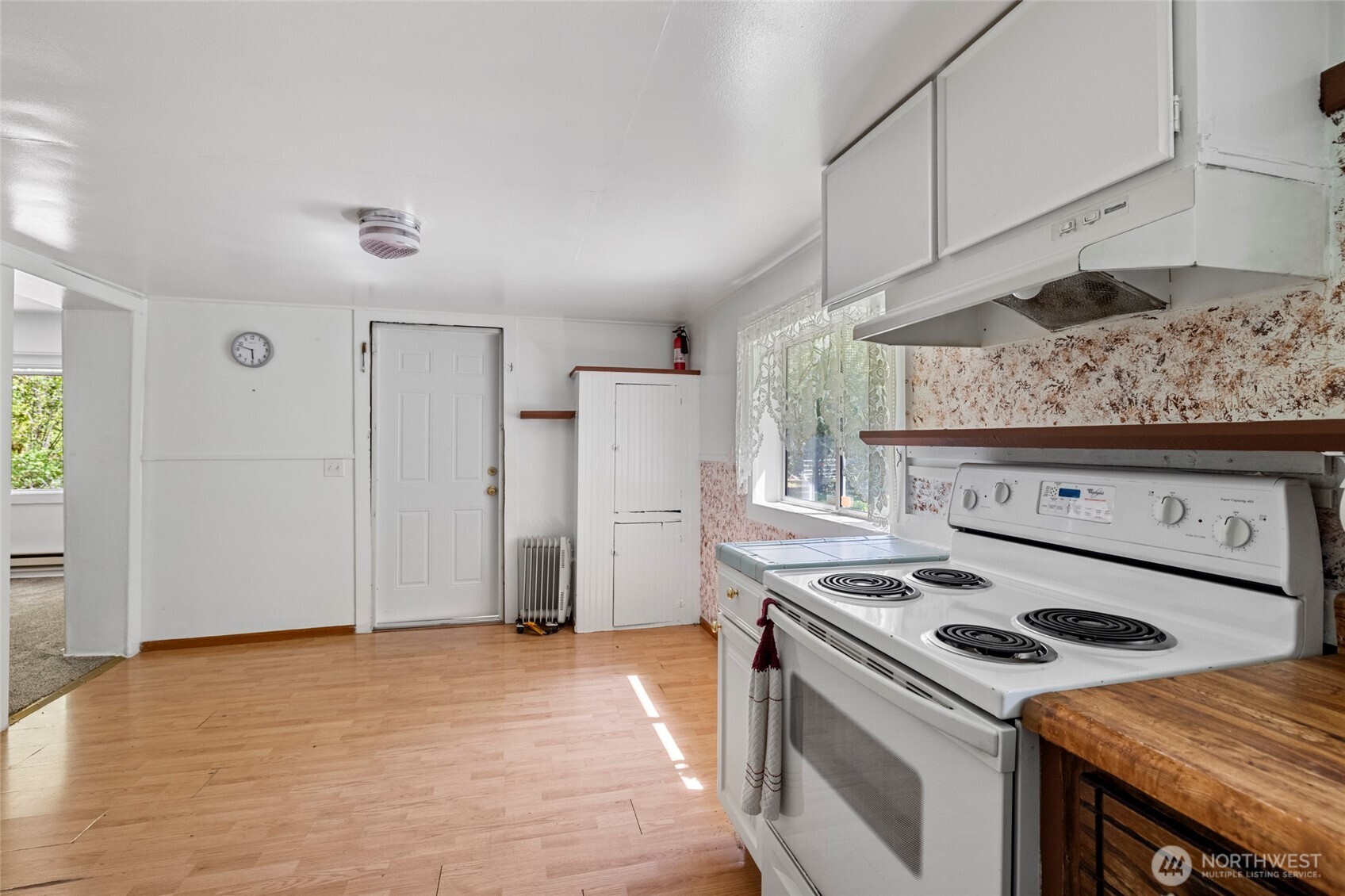 57255 State Route 20 Property Photo 29