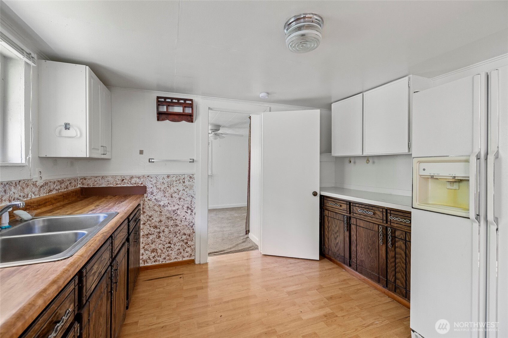 57255 State Route 20 Property Photo 31