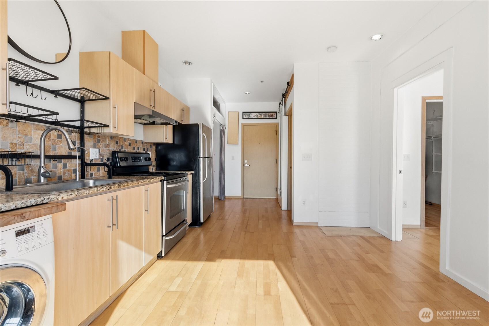 424 N 85th Street 404 Property Photo 11