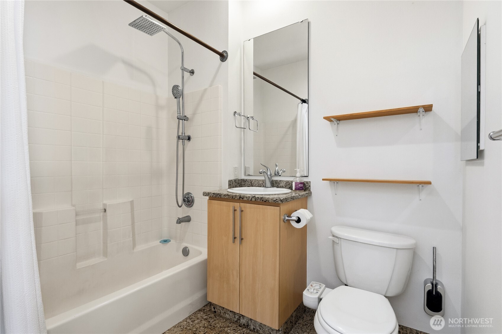 424 N 85th Street 404 Property Photo 20