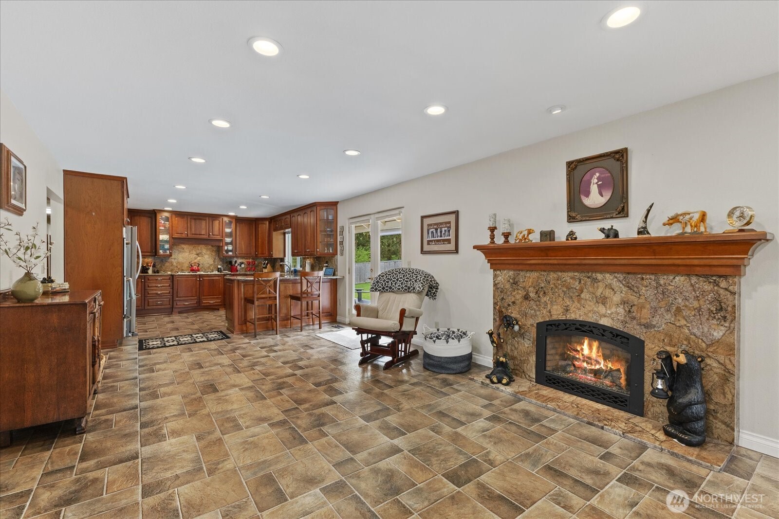 17151 Se Petrovitsky Road Property Photo 6