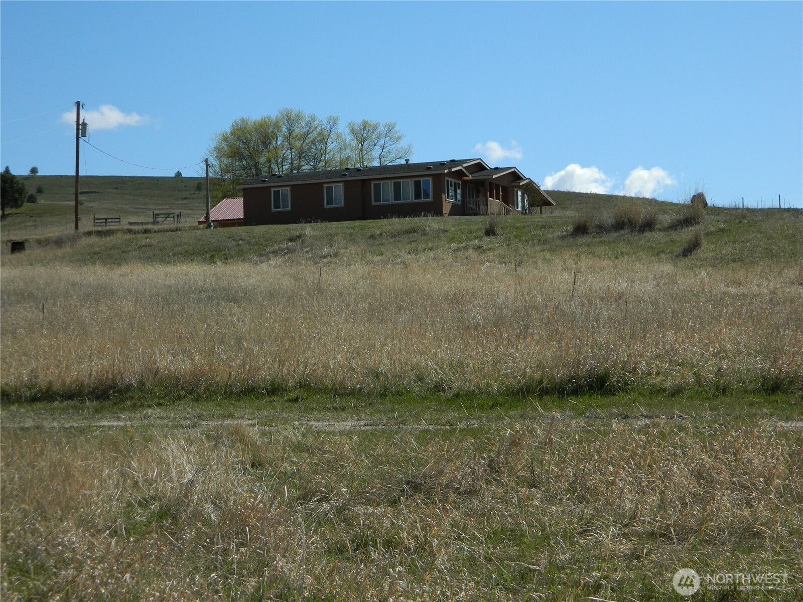 100 Summer Road Property Photo 7