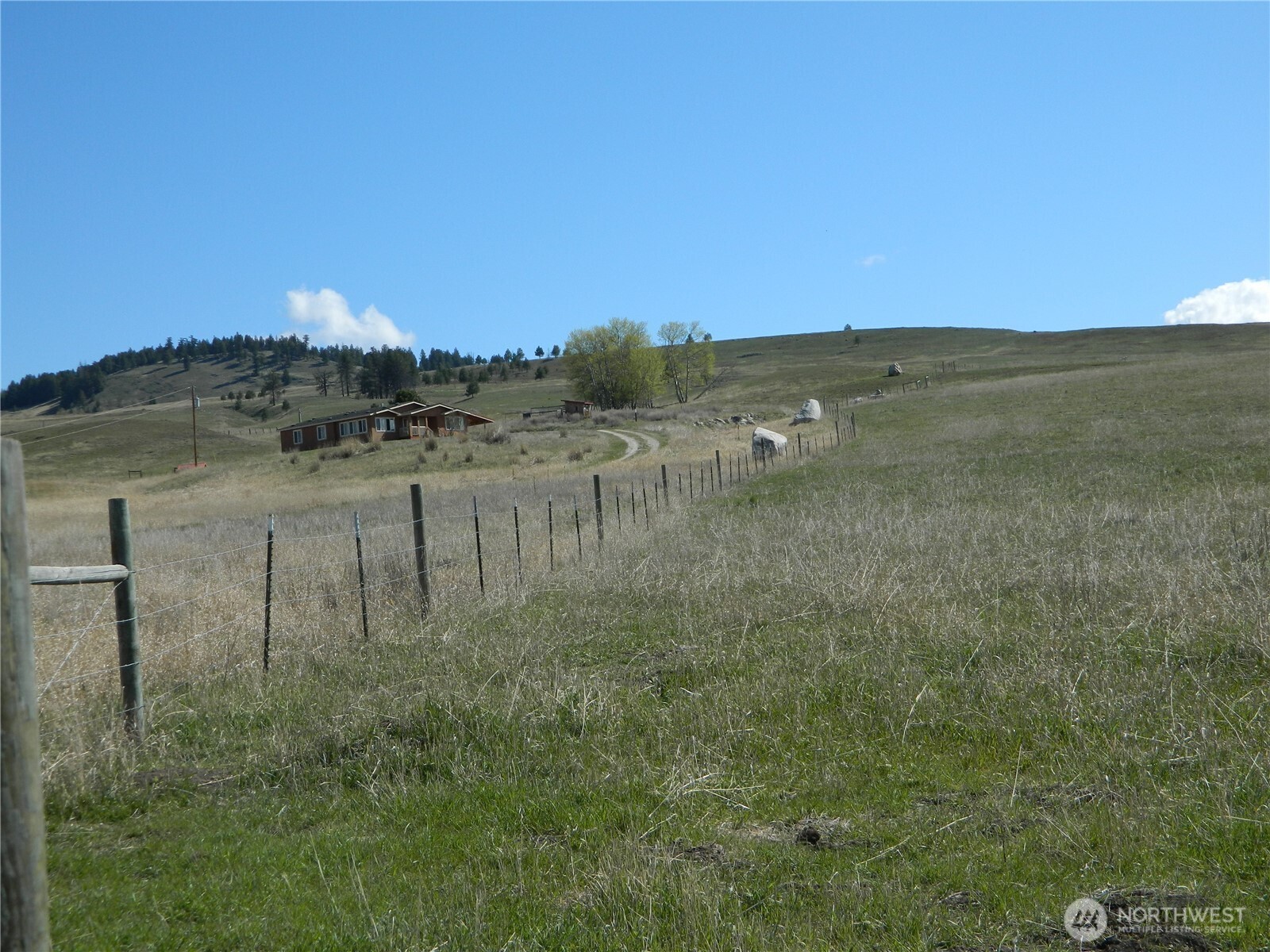 100 Summer Road Property Photo 25