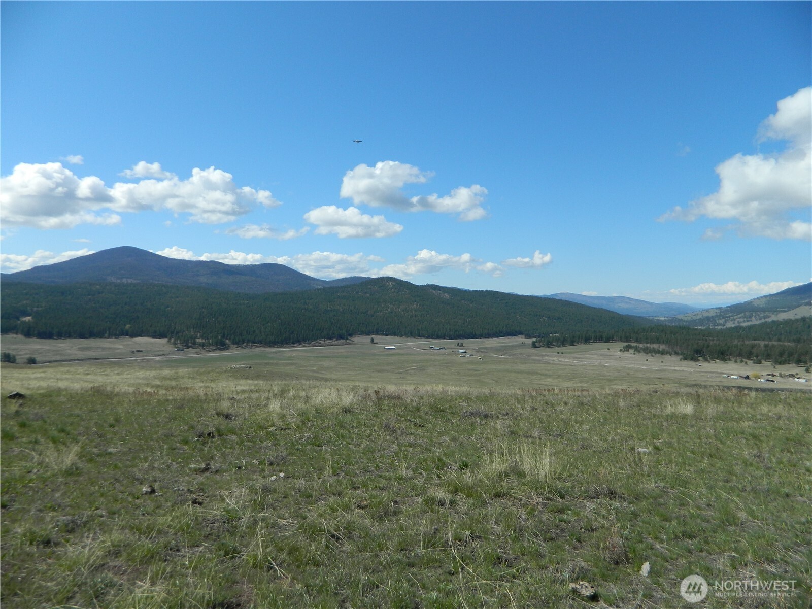 100 Summer Road Property Photo 27